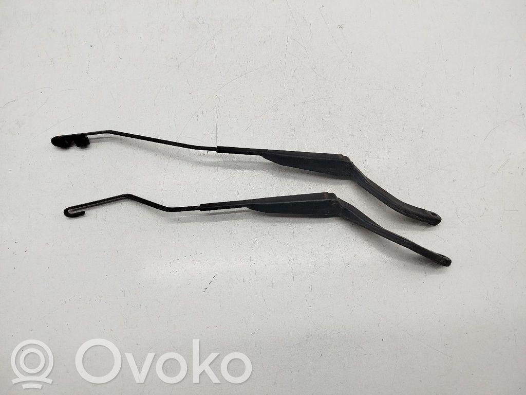 Priekšējā loga stikls   9620832580