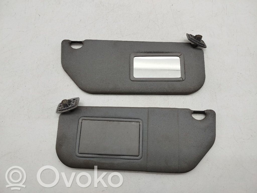 Sun visor clip/hook/bracket