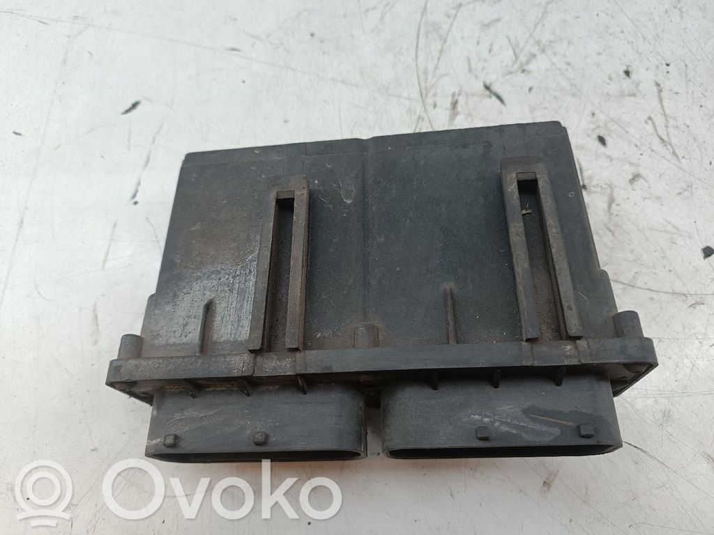 Unidad de control/módulo del motor   09131730,10252620