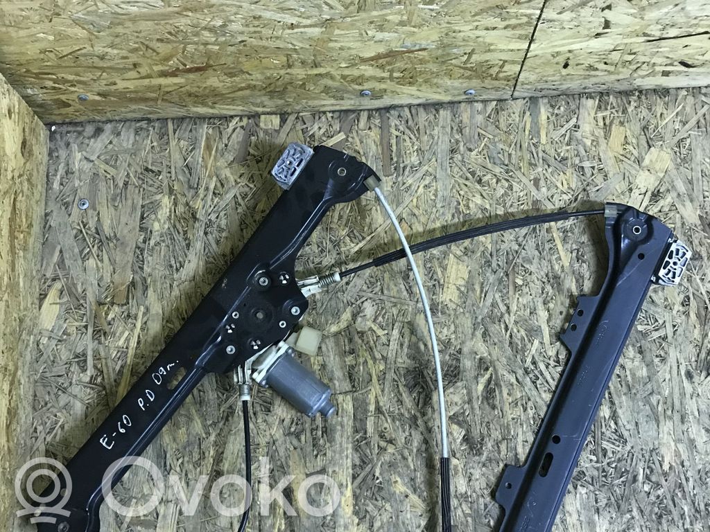 Front door window regulator with motor