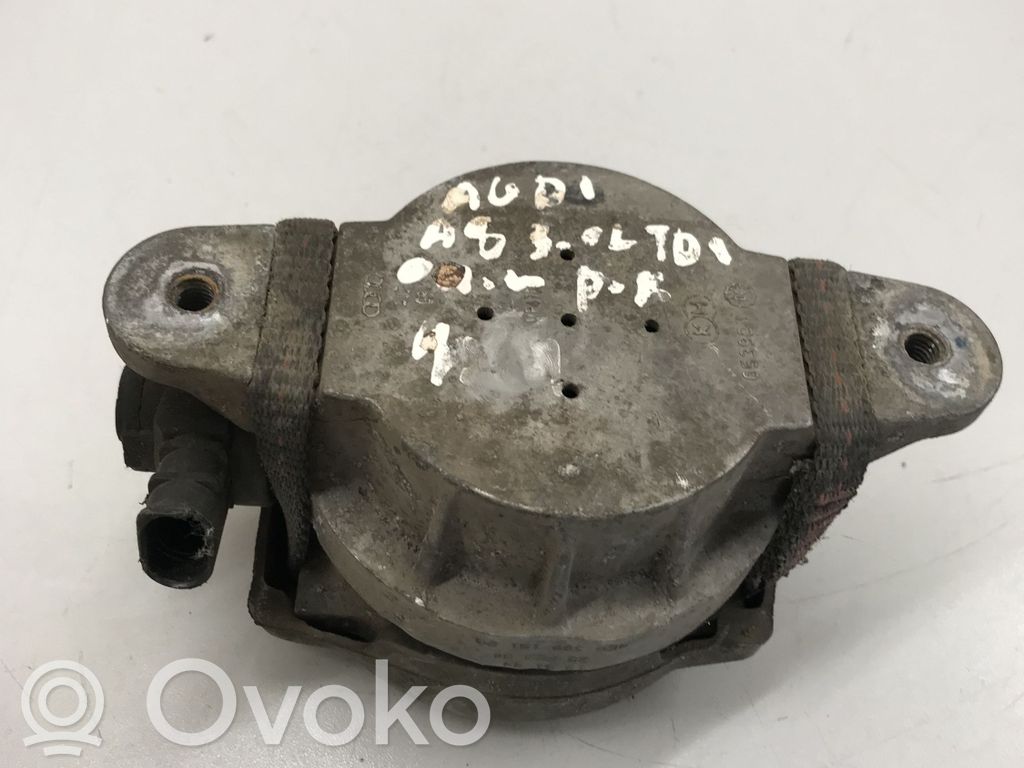 Audi A8 S8 D3 4E Moottorin kiinnikekorvake 