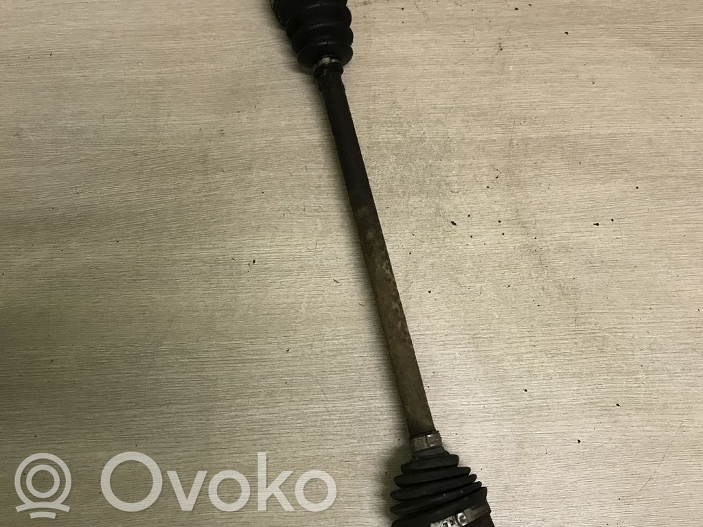 Takavetoakseli