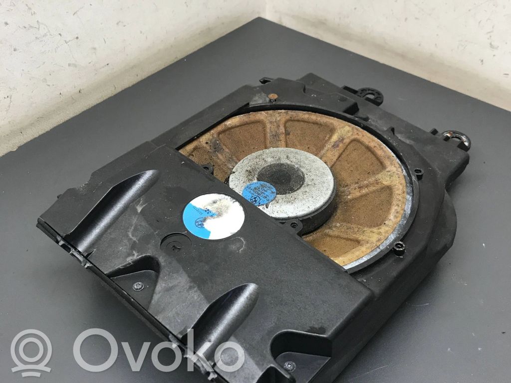 Enceinte subwoofer   369013249,5112171,491343073205