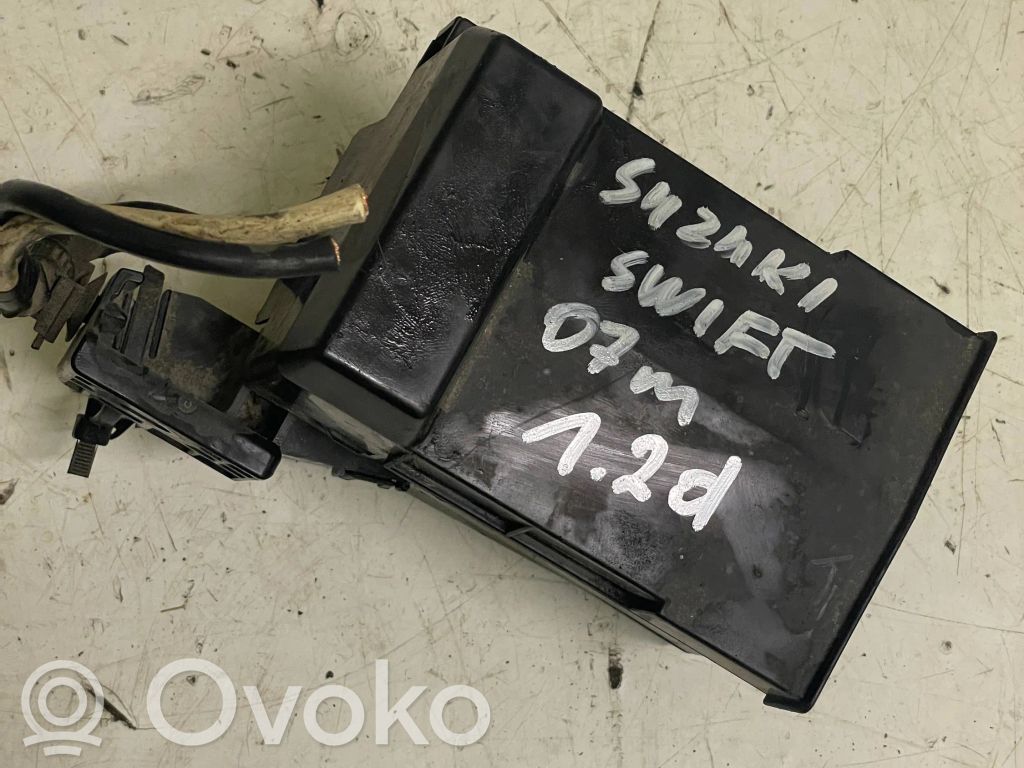 Suzuki Swift I Set scatola dei fusibili 