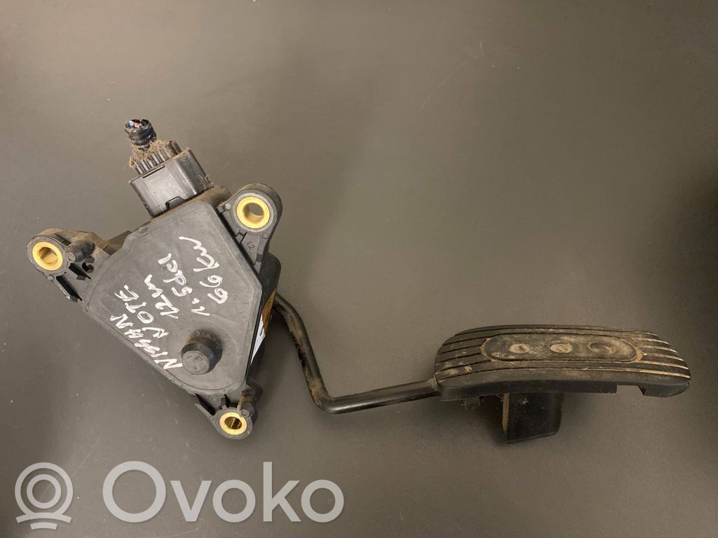 Akceleratoriaus pedalas   18002AX700,0592A,00203