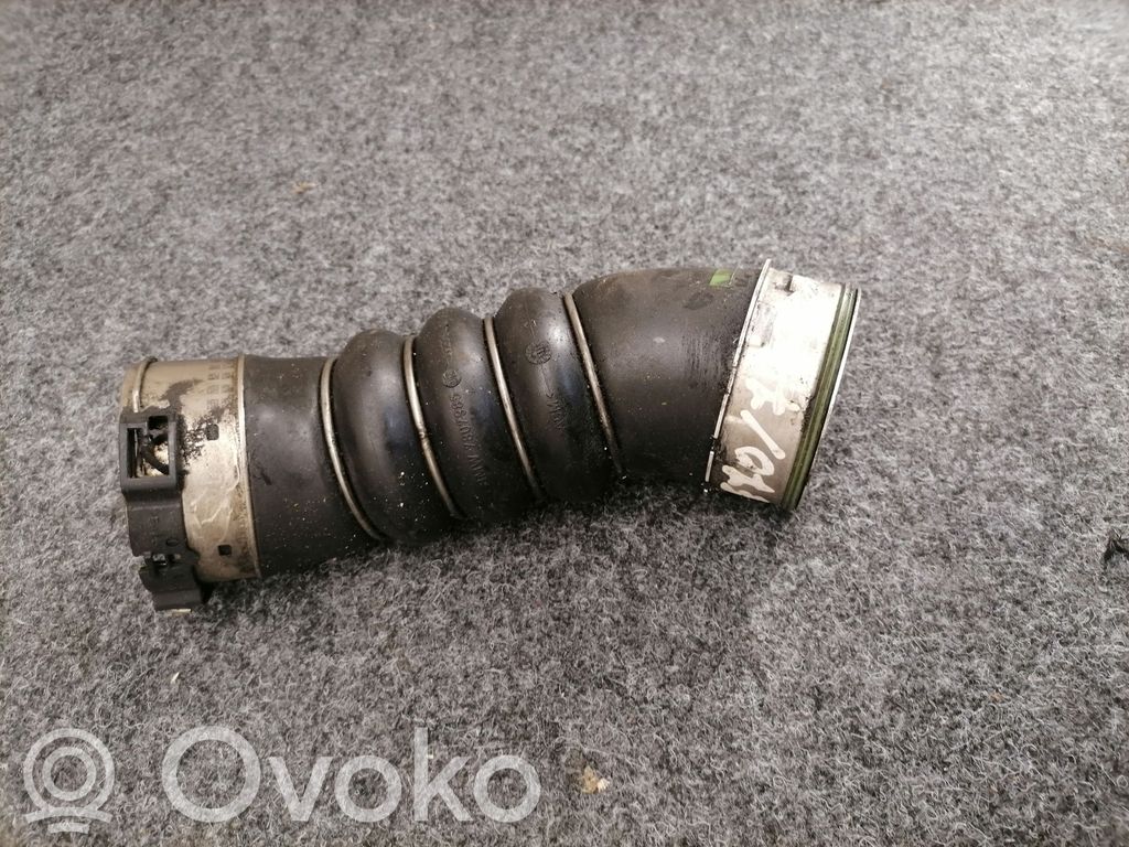 BMW X5 E70 Intercooler hose/pipe 
