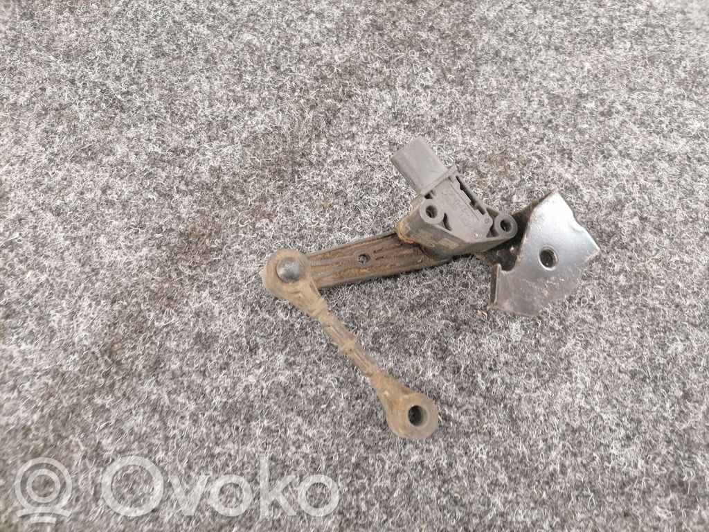 Land Rover Range Rover Velar Air suspension front height level sensor 