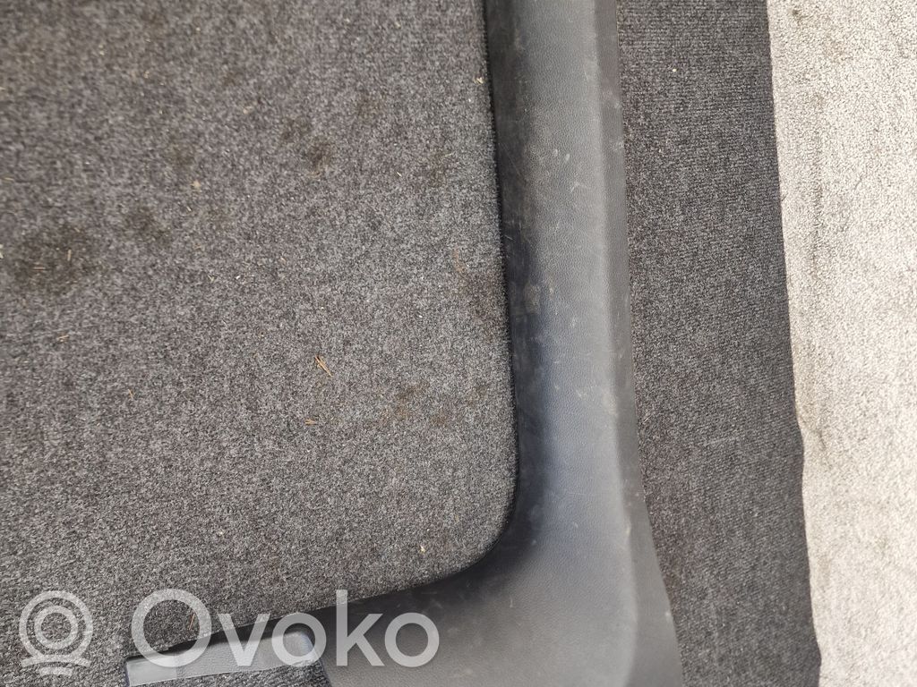 Audi A6 S6 C8 4K Moldura protectora del borde delantero 