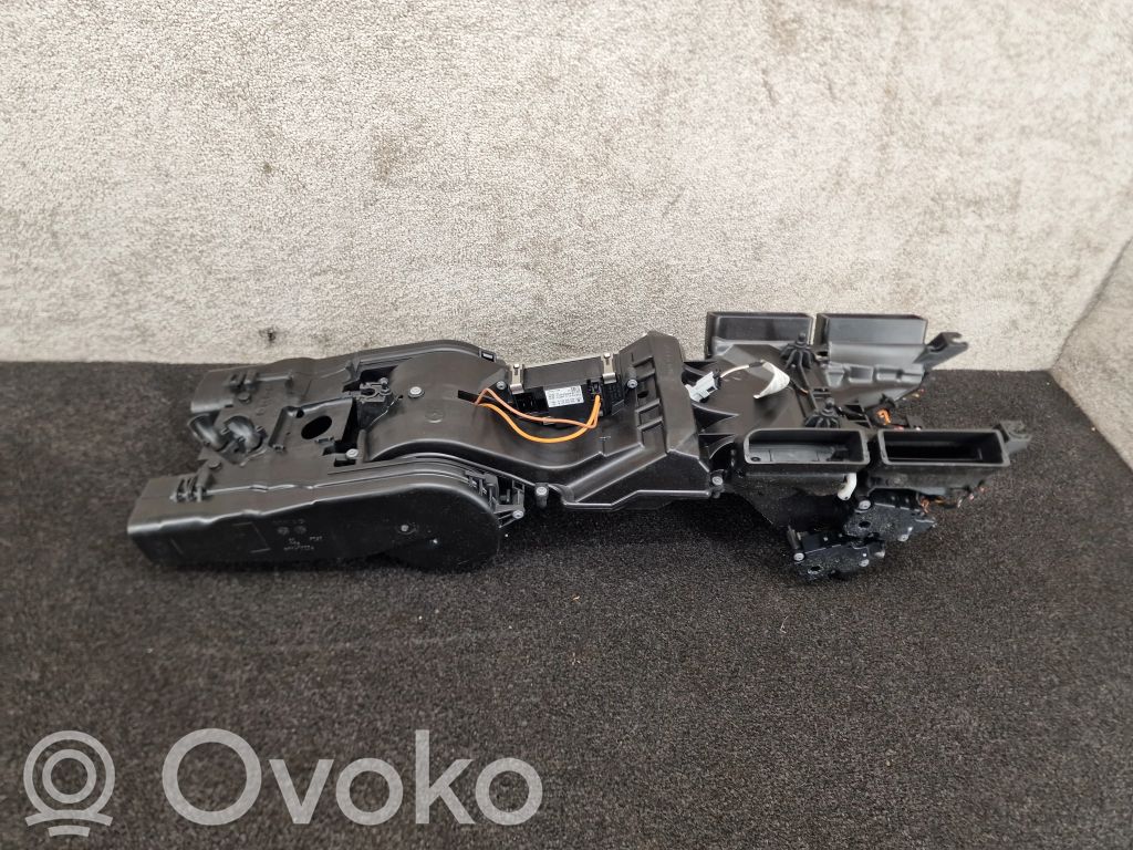 Audi A8 S8 D4 4H Pulseur d'air habitacle 
