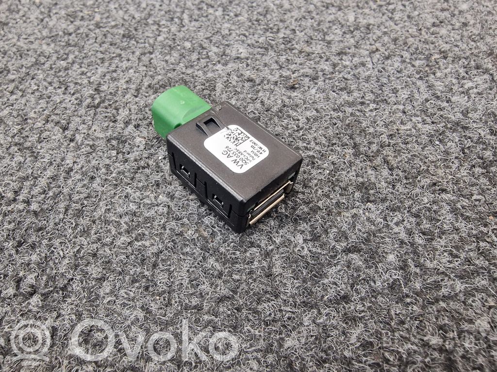 Audi A5 Enchufe conector USB 