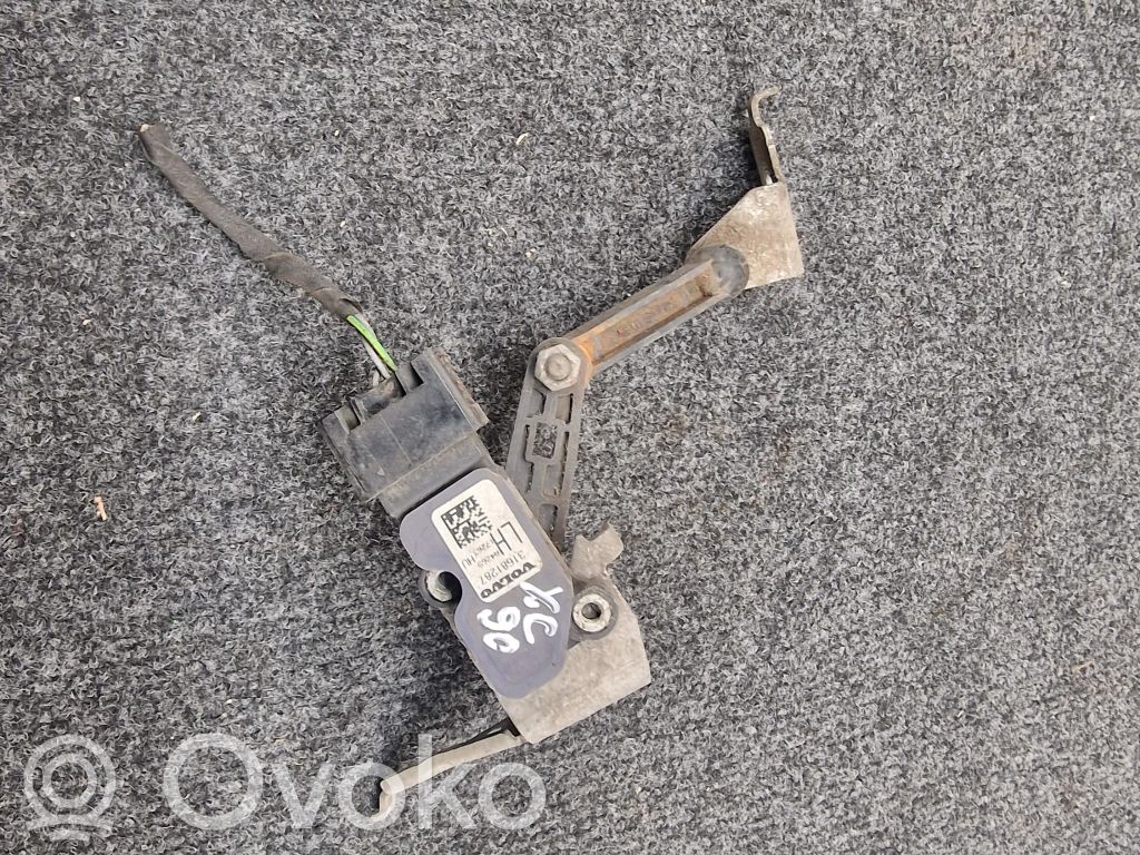 Volvo XC90 Senzor înălțime suspensie spate pneumatică 