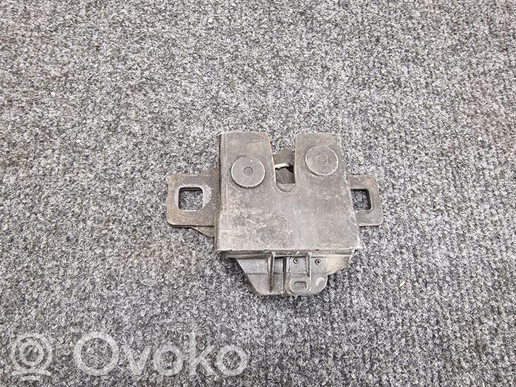Land Rover Discovery 5 Engine bonnet/hood lock/catch 