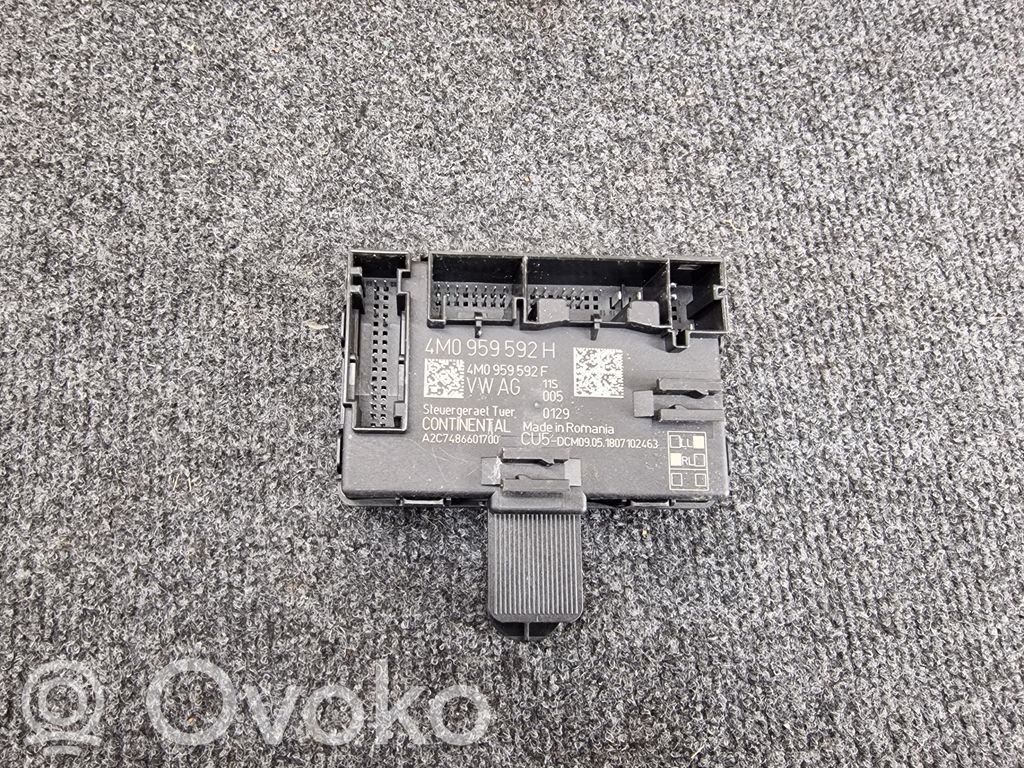 Audi Q7 4M Door control unit/module 