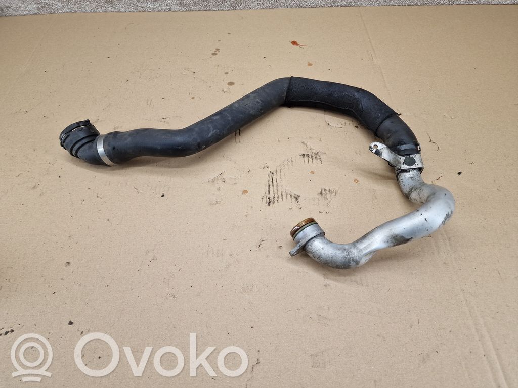Audi A8 S8 D4 4H Engine coolant pipe/hose 