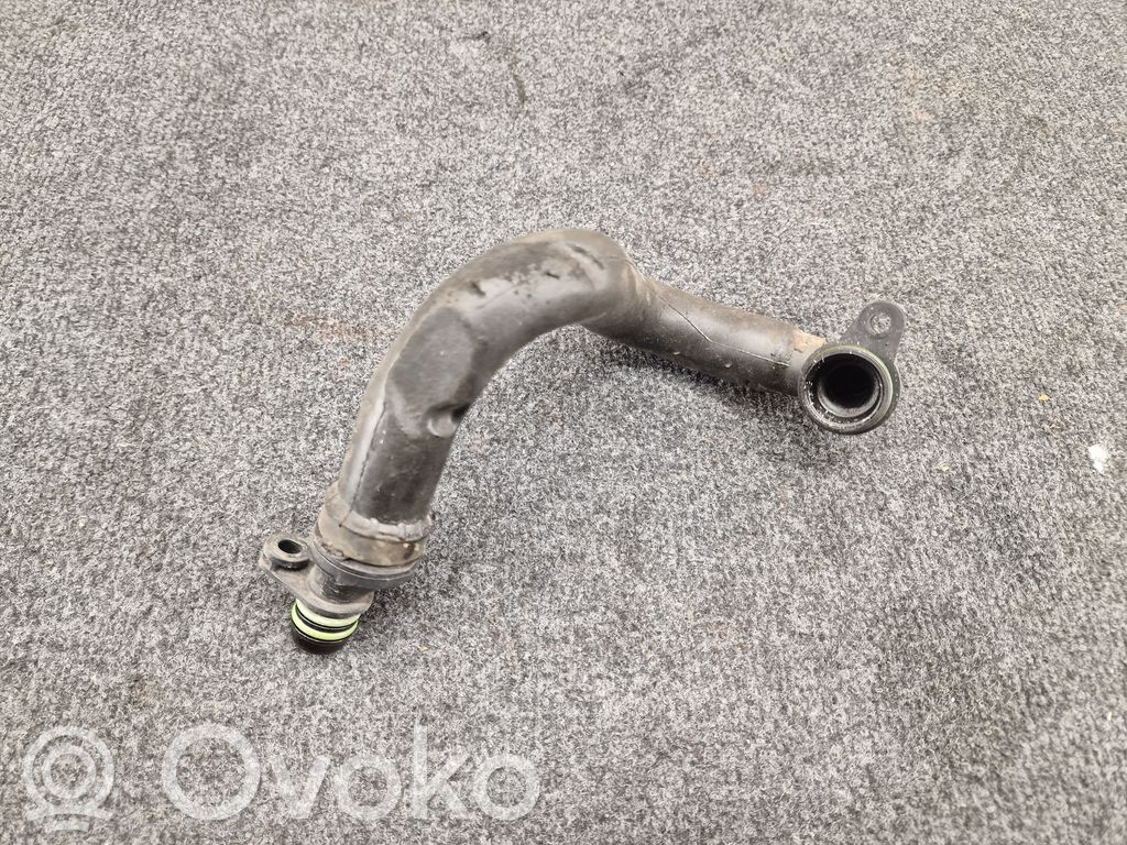Volkswagen PASSAT B8 Ventilācijas caurule 