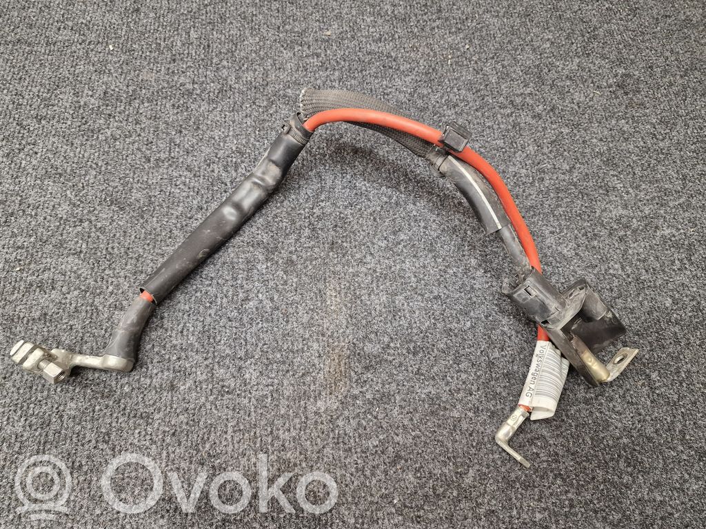 Audi A3 S3 8V Pluskaapeli (akku) 