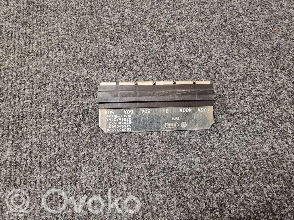 Audi A3 S3 8V Bezpiecznik 