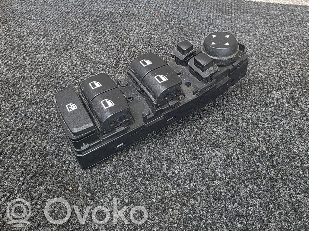 Przyciski szyb   9297349,270913