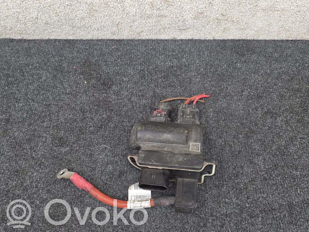BMW X5 F15 Przekaźnik sterujący prądem 