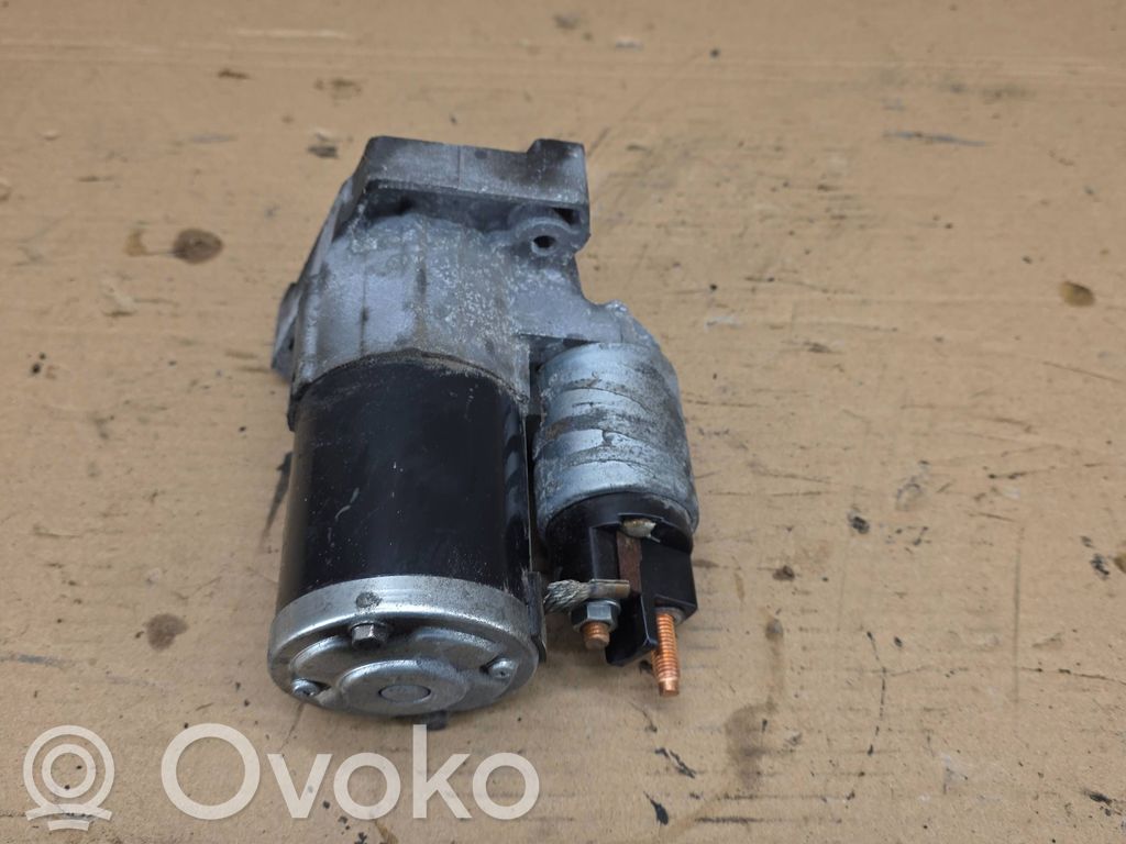 Renault Clio V Starter motor 