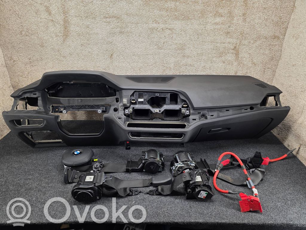 BMW 4 G22 G23 G24 G26 Kojelauta 