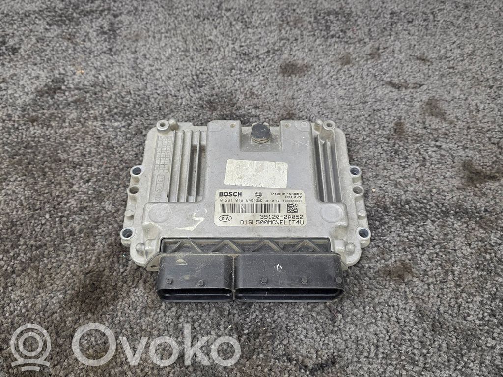 KIA Sportage Engine control unit/module 