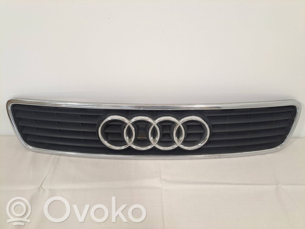 Audi A4 S4 B5 8D Front grill 