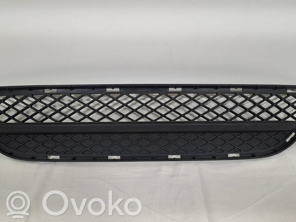 BMW 3 E90 E91 Front bumper lower grill 