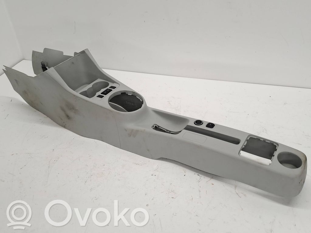 Skoda Fabia Mk2 (5J) Центральная консоль 
