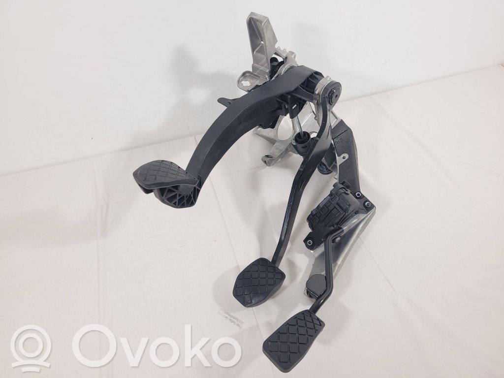 Audi A4 S4 B7 8E 8H Assemblage pédale 