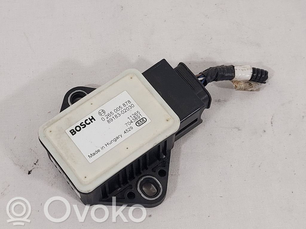 Toyota Corolla E140 E150 Czujnik przyspieszenia ESP 