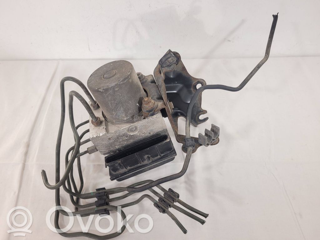 Toyota Corolla E140 E150 ABS-pumppu 