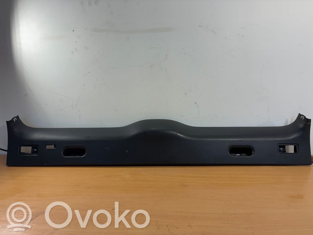 BMW X5 E53 Trunk/boot lower side trim panel 