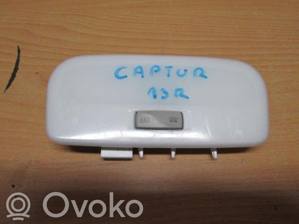 Renault Captur Panel oświetlenia wnętrza kabiny 