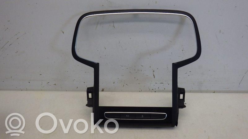 Renault Megane IV Ramka deski rozdzielczej 