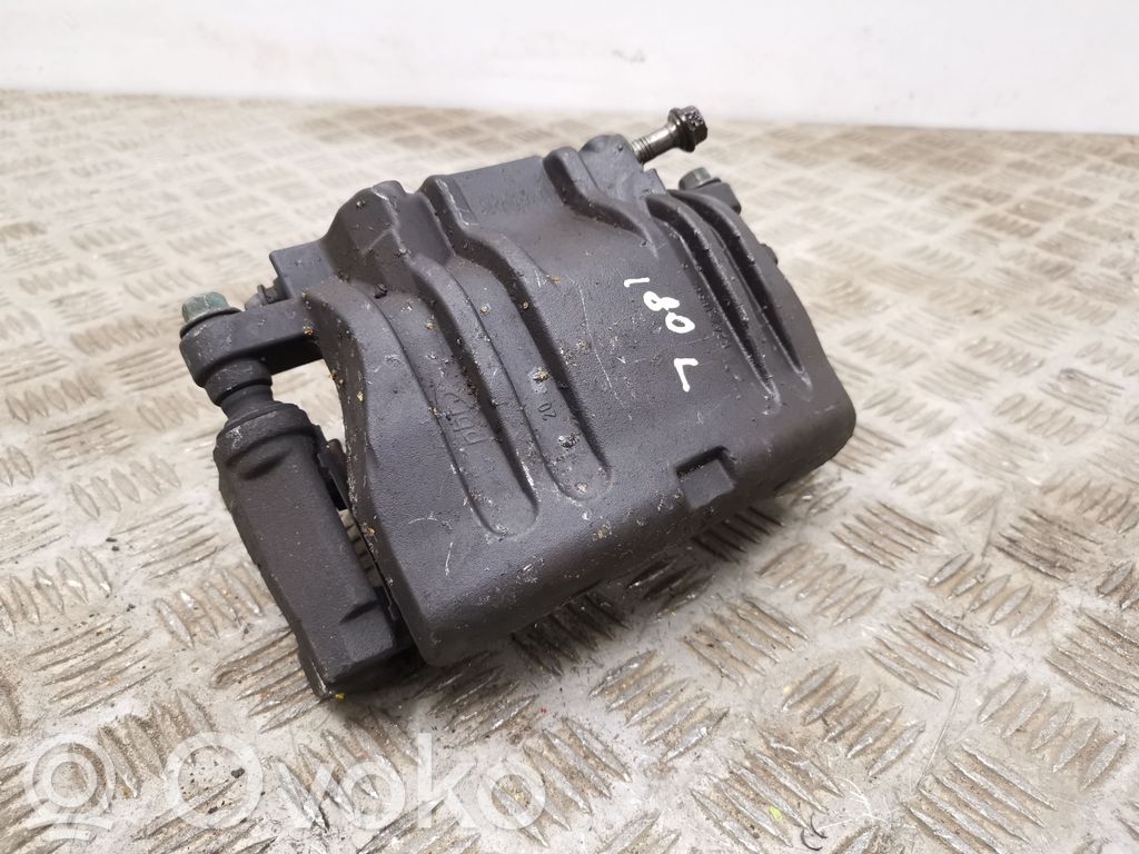 Zacisk hamulcowy przedni   P68088287AJ,5137671AB