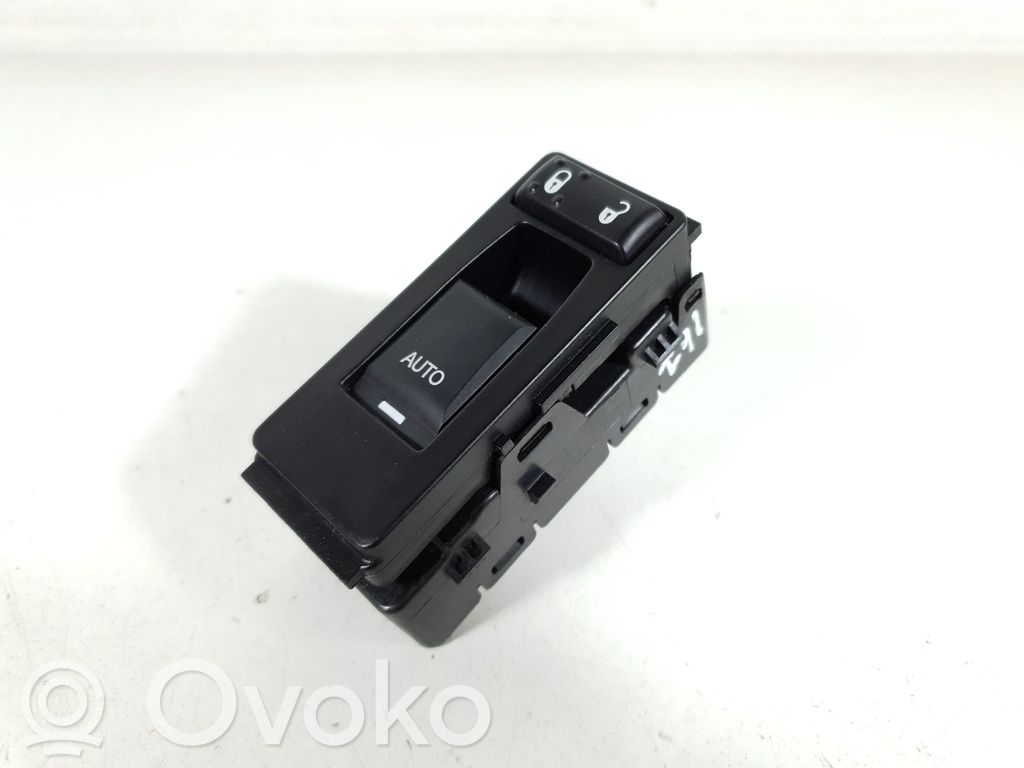 Dodge Challenger Electric window control switch 