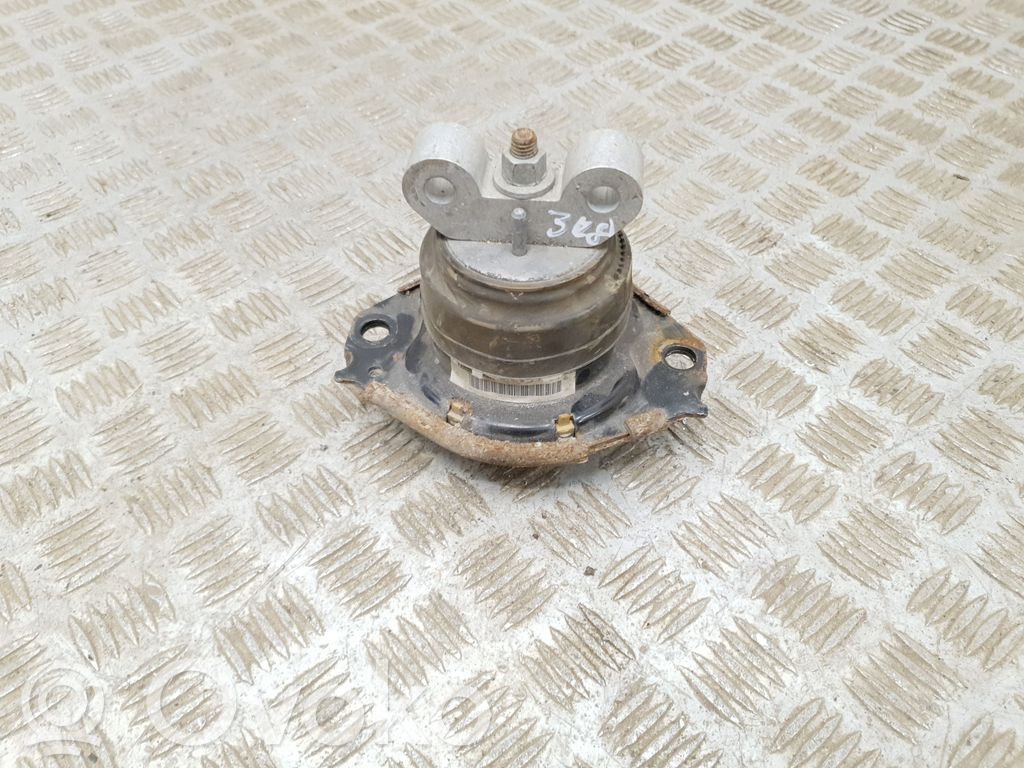 Dodge Challenger Engine mount bracket 