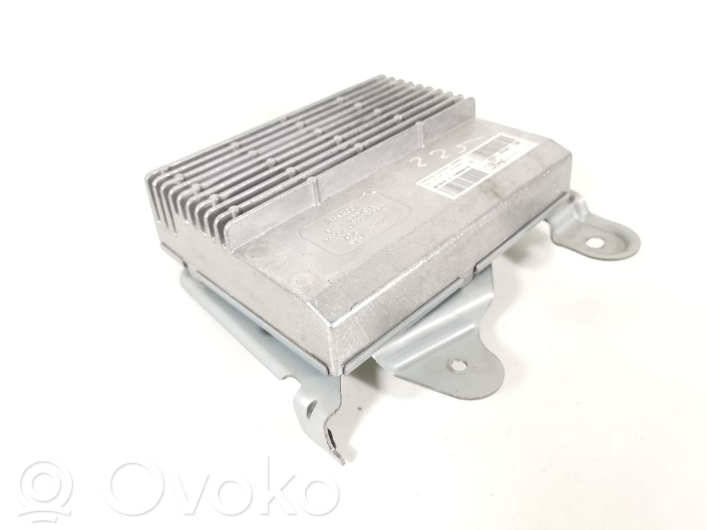 Ford Mustang VI Wzmacniacz audio 