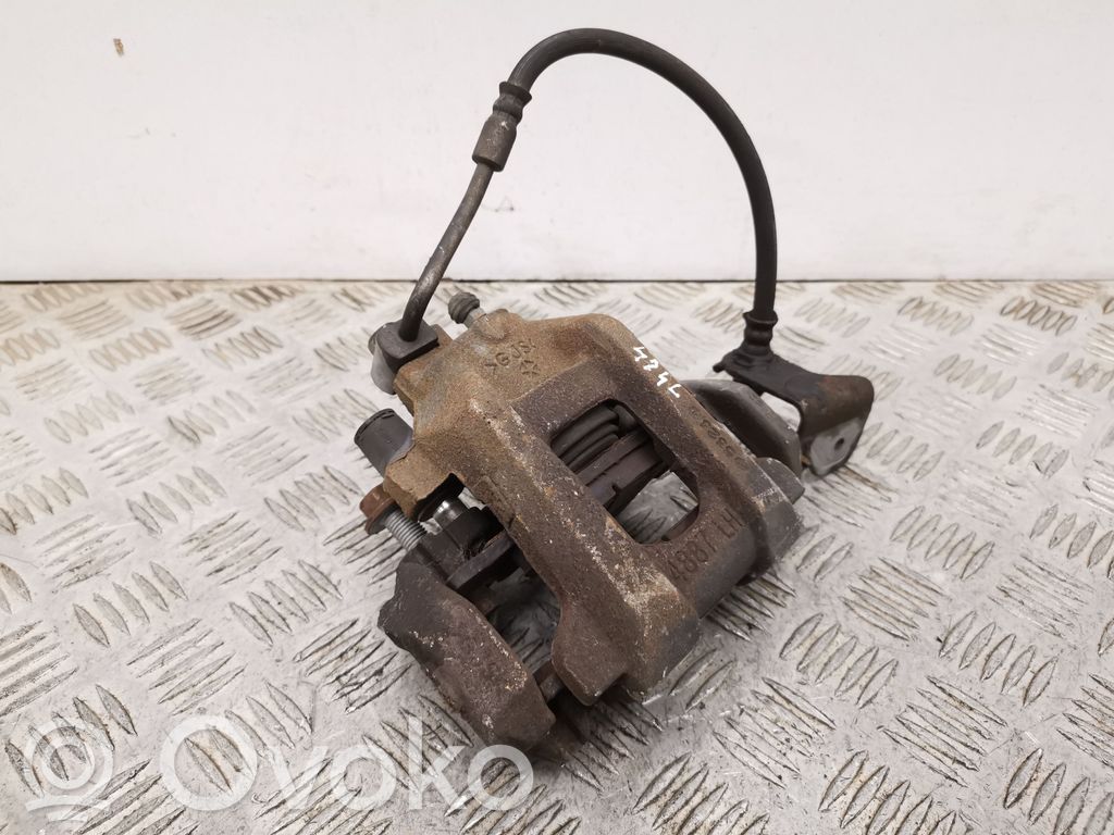 Takajarrusatula   68052381AA,68052374AA