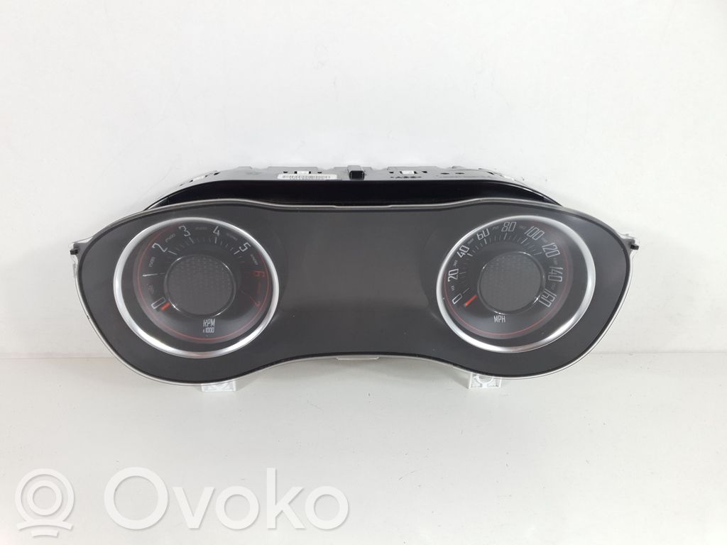 Dodge Challenger Spidometrs (instrumentu panelī) 