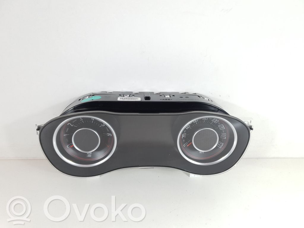 Dodge Challenger Speedometer (instrument cluster) 