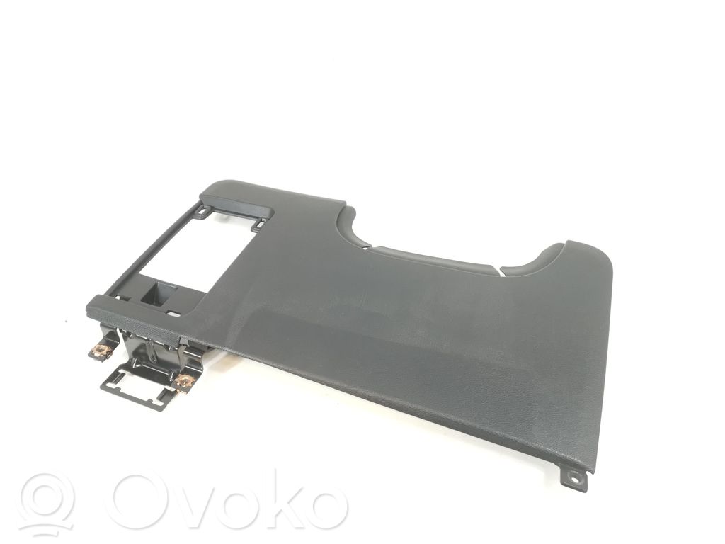 Ford Explorer VI Dashboard lower bottom trim panel 