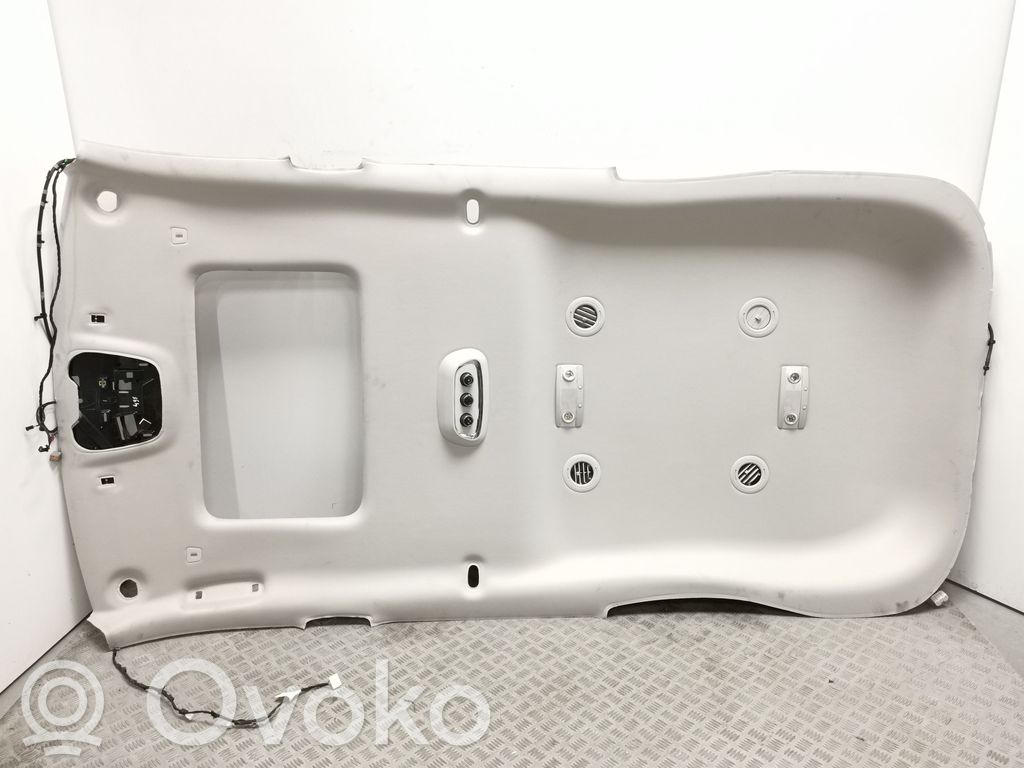 Lubos   L0290240AA01