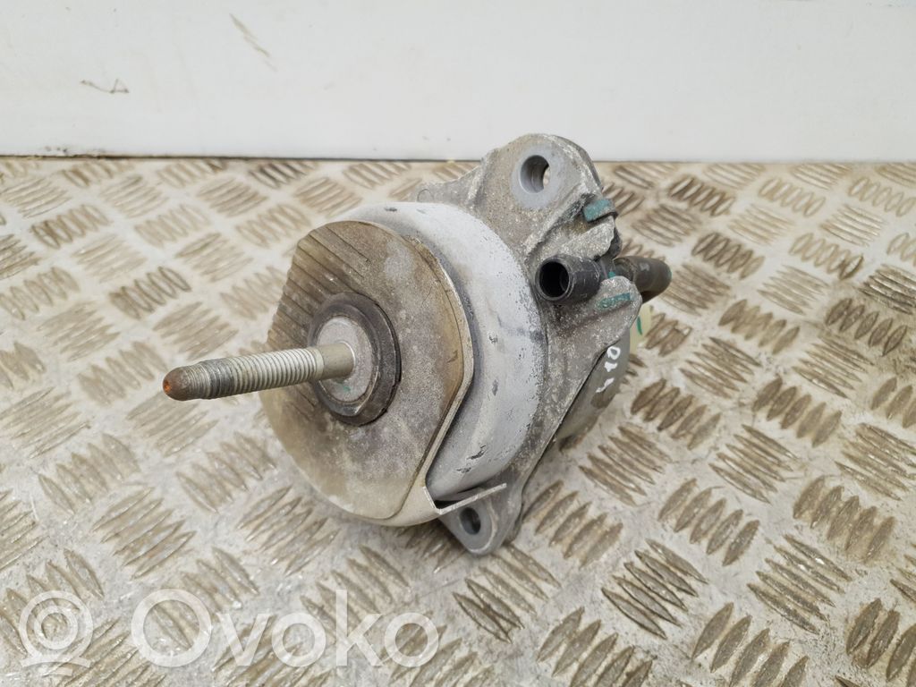 Ford Mustang VI Engine mount bracket 
