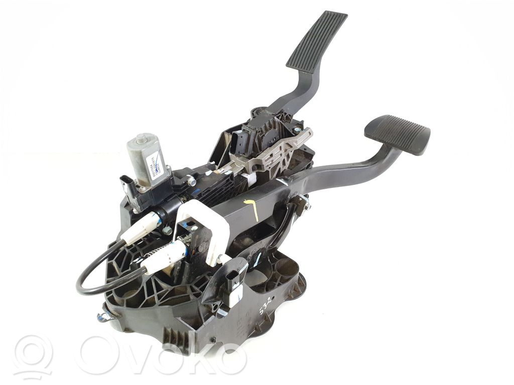 Assemblage pédale   68312752AK,68267286AB