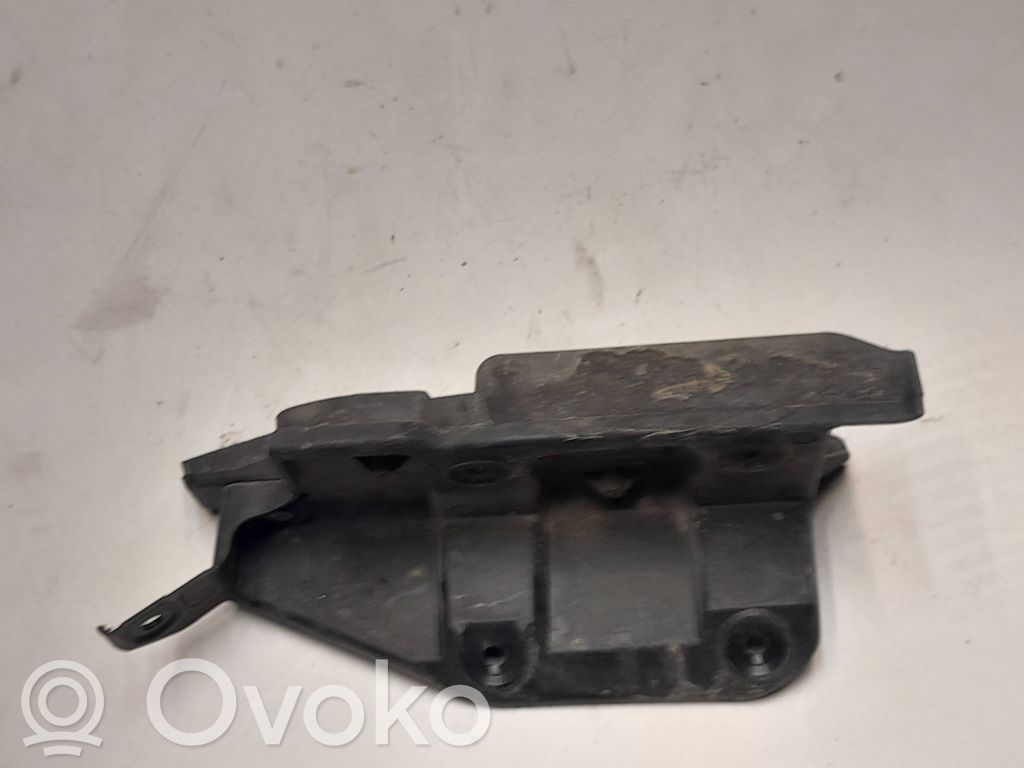 Audi A6 S6 C6 4F Uchwyt / Mocowanie zderzaka tylnego 
