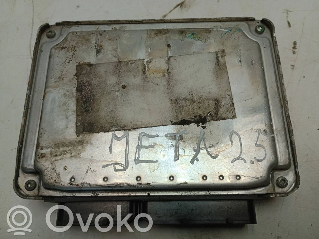 Volkswagen Jetta V Engine control unit/module 