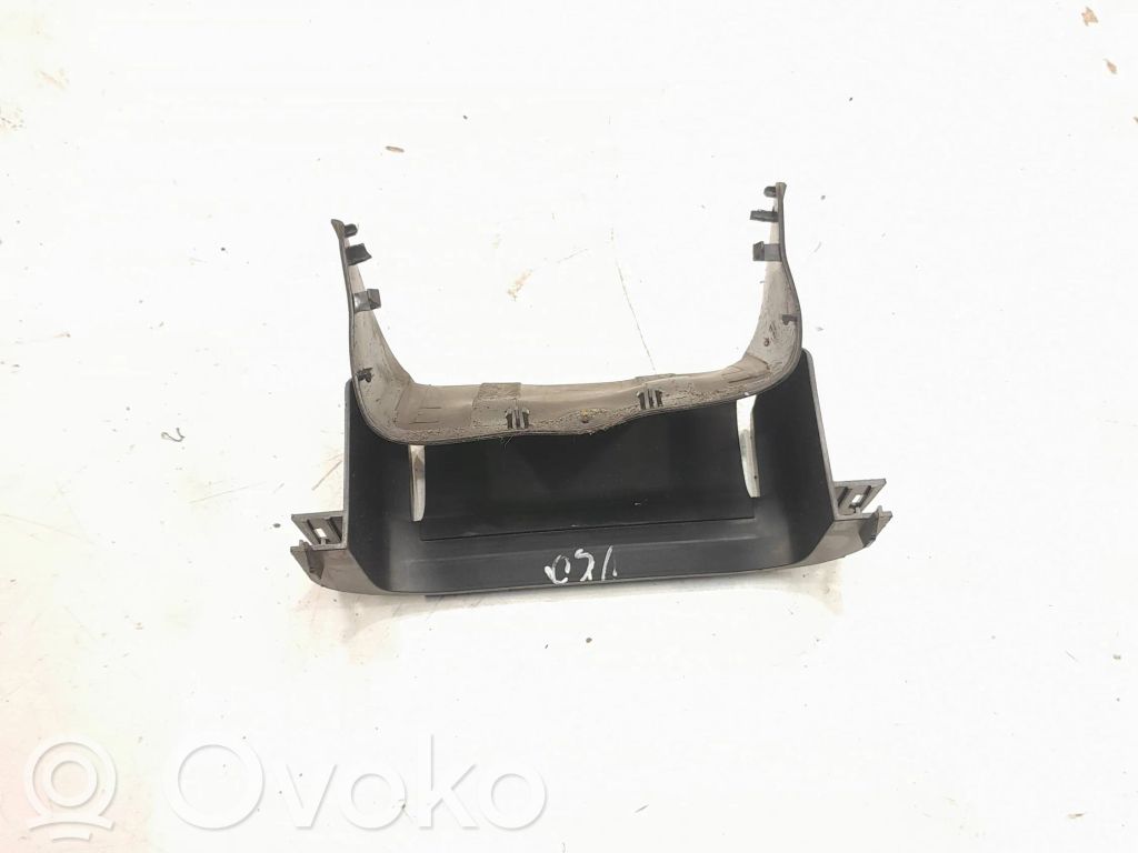 Volvo V50 Steering wheel column trim 