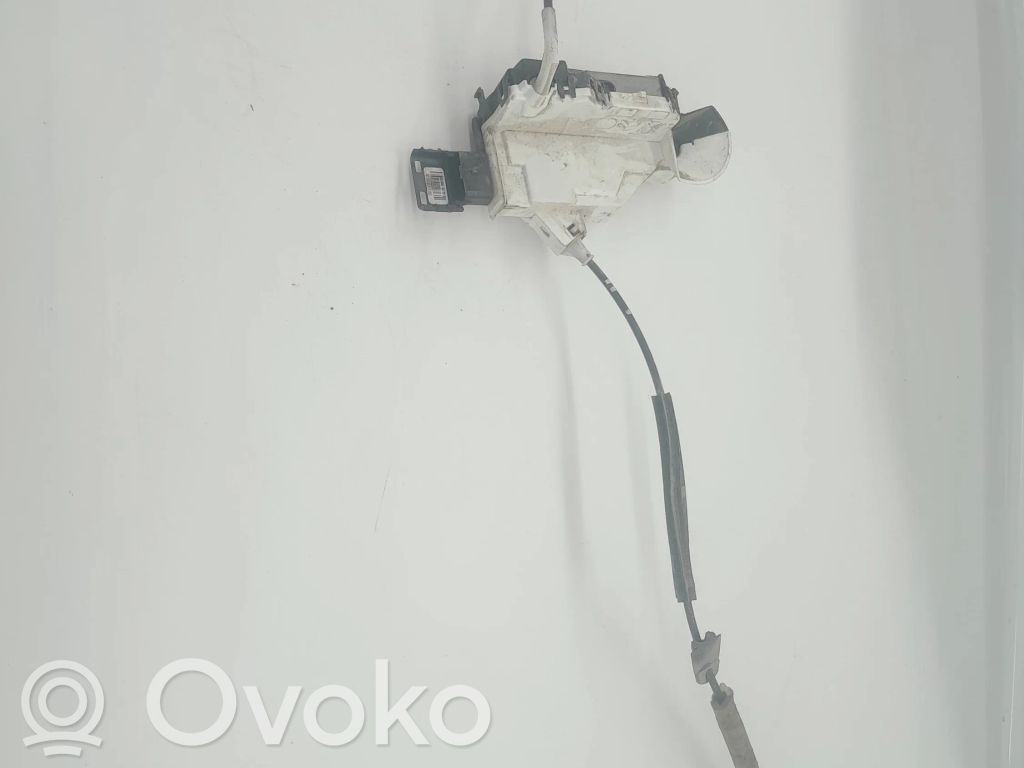 Citroen Berlingo Front door lock 